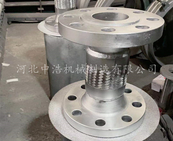 定製金（jīn）屬軟管（guǎn）